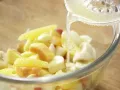 Kokos-Milchreis mit Obstsalat Zubereitung Schritt 5 Kokos-Milchreis mit Obstsalat Zubereitung Schritt 5