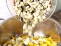 Kürbis-Auberginen-Gemüse Zubereitung Schritt 3 Kürbis-Auberginen-Gemüse Zubereitung Schritt 3