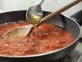 Kürbis-Gnocchi mit Tomatensauce Zubereitung Schritt 2 Kürbis-Gnocchi mit Tomatensauce Zubereitung Schritt 2