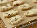 Kürbis-, Safran- und Hagebuttenplätzchen Zubereitung Schritt 7 Kürbis-, Safran- und Hagebuttenplätzchen Zubereitung Schritt 7