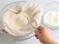 Labneh Zubereitung Schritt 1 Labneh Zubereitung Schritt 1