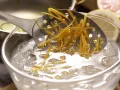 Lachs im Rettichnest Zubereitung Schritt 3 Lachs im Rettichnest Zubereitung Schritt 3