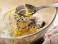 Lachs im Rettichnest Zubereitung Schritt 9 Lachs im Rettichnest Zubereitung Schritt 9