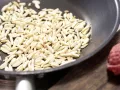 Mandelmilch-Gelee Zubereitung Schritt 7 Mandelmilch-Gelee Zubereitung Schritt 7