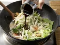 Meeresfrüchte-Pfanne Zubereitung Schritt 10 Meeresfrüchte-Pfanne Zubereitung Schritt 10