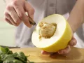 Melonen-Spinat-Saft Zubereitung Schritt 1 Melonen-Spinat-Saft Zubereitung Schritt 1