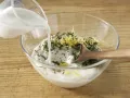 Mini-Frikadellen im Fladenbrot Zubereitung Schritt 5 Mini-Frikadellen im Fladenbrot Zubereitung Schritt 5