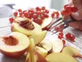 Nektarinen-Johannisbeer-Kuchen Zubereitung Schritt 2 Nektarinen-Johannisbeer-Kuchen Zubereitung Schritt 2