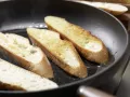 Paprika-Crostini mit Sardinen Zubereitung Schritt 1 Paprika-Crostini mit Sardinen Zubereitung Schritt 1