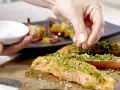 Pfannen-Lachsfilet Zubereitung Schritt 9 Pfannen-Lachsfilet Zubereitung Schritt 9