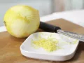 Pflaumen mit Zimt-Dickmilch Zubereitung Schritt 2 Pflaumen mit Zimt-Dickmilch Zubereitung Schritt 2