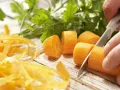 Pikanter Gemüse-Drink Zubereitung Schritt 1 Pikanter Gemüse-Drink Zubereitung Schritt 1