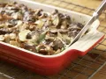 Pilz-Gratin auf Sprossensalat Zubereitung Schritt 12 Pilz-Gratin auf Sprossensalat Zubereitung Schritt 12
