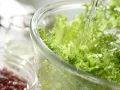 Pilzsalat mit Frisée Zubereitung Schritt 5 Pilzsalat mit Frisée Zubereitung Schritt 5