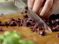 Pizza mit Thunfisch Zubereitung Schritt 3 Pizza mit Thunfisch Zubereitung Schritt 3