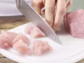 Putenspieße auf Spinat-Reis Zubereitung Schritt 1 Putenspieße auf Spinat-Reis Zubereitung Schritt 1