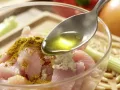 Putenstreifen auf buntem Salat Zubereitung Schritt 4 Putenstreifen auf buntem Salat Zubereitung Schritt 4