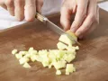 Radieschen-Kartoffel-Suppe Zubereitung Schritt 3 Radieschen-Kartoffel-Suppe Zubereitung Schritt 3