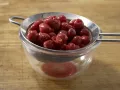 Ricotta-Quark-Kuchen mit Sauerkirschen Zubereitung Schritt 1 Ricotta-Quark-Kuchen mit Sauerkirschen Zubereitung Schritt 1