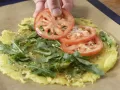 Rösti-Pizza mit Salat Zubereitung Schritt 8 Rösti-Pizza mit Salat Zubereitung Schritt 8