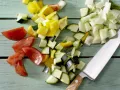 Rotbarben in Gemüsesuppe Zubereitung Schritt 1 Rotbarben in Gemüsesuppe Zubereitung Schritt 1
