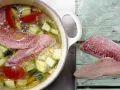 Rotbarben in Gemüsesuppe Zubereitung Schritt 3 Rotbarben in Gemüsesuppe Zubereitung Schritt 3