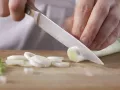 Rotbarschfilet mit Kirschtomaten Zubereitung Schritt 1 Rotbarschfilet mit Kirschtomaten Zubereitung Schritt 1