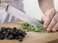 Rotbarschfilet mit Kirschtomaten Zubereitung Schritt 6 Rotbarschfilet mit Kirschtomaten Zubereitung Schritt 6