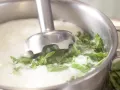 Rucola-Cremesuppe Zubereitung Schritt 5 Rucola-Cremesuppe Zubereitung Schritt 5
