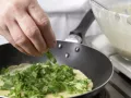 Rucola-Pfannkuchentorte Zubereitung Schritt 6 Rucola-Pfannkuchentorte Zubereitung Schritt 6