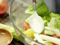 Salatschüssel mit scharfen Rinderfiletscheiben Zubereitung Schritt 10 Salatschüssel mit scharfen Rinderfiletscheiben Zubereitung Schritt 10