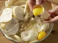 Semmelknödel mit Rahmpilzen – smarter Zubereitung Schritt 2 Semmelknödel mit Rahmpilzen – smarter Zubereitung Schritt 2