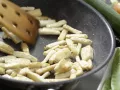 Sommerrollen Zubereitung Schritt 1 Sommerrollen Zubereitung Schritt 1