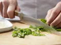 Spargel mit leichter Parmesan-Basilikum-Hollandaise Zubereitung Schritt 3 Spargel mit leichter Parmesan-Basilikum-Hollandaise Zubereitung Schritt 3