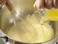 Spargel mit Limetten-Hollandaise und Schinkenplatte Zubereitung Schritt 10 Spargel mit Limetten-Hollandaise und Schinkenplatte Zubereitung Schritt 10