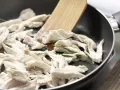 Spitzkohl-Morchel-Gemüse Zubereitung Schritt 10 Spitzkohl-Morchel-Gemüse Zubereitung Schritt 10