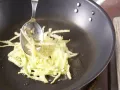 Steckrüben-Rösti Zubereitung Schritt 3 Steckrüben-Rösti Zubereitung Schritt 3