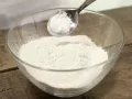 Süße Buchweizentaler mit Johannisbeer-Frischkäse-Creme Zubereitung Schritt 1 Süße Buchweizentaler mit Johannisbeer-Frischkäse-Creme Zubereitung Schritt 1