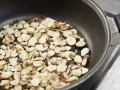 Süßkartoffelpuffer auf Löwenzahn Zubereitung Schritt 7 Süßkartoffelpuffer auf Löwenzahn Zubereitung Schritt 7