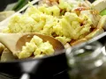 Thailändische Reisnudelpfanne mit Tofu und Chilisauce Zubereitung Schritt 13 Thailändische Reisnudelpfanne mit Tofu und Chilisauce Zubereitung Schritt 13