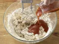 Tomaten-Spätzle mit Schafskäse Zubereitung Schritt 3 Tomaten-Spätzle mit Schafskäse Zubereitung Schritt 3