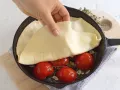 Tomaten-Tarte-Tatin Zubereitung Schritt 2 Tomaten-Tarte-Tatin Zubereitung Schritt 2