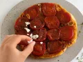 Tomaten-Tarte-Tatin Zubereitung Schritt 3 Tomaten-Tarte-Tatin Zubereitung Schritt 3