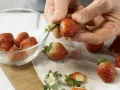 Überbackene Erdbeeren Zubereitung Schritt 3 Überbackene Erdbeeren Zubereitung Schritt 3