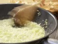 Überbackene Käsespätzle – smarter Zubereitung Schritt 4 Überbackene Käsespätzle – smarter Zubereitung Schritt 4