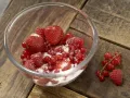 Waffeltüten mit süßer Grütze Zubereitung Schritt 7 Waffeltüten mit süßer Grütze Zubereitung Schritt 7