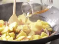 Wok-Gemüse mit Ananas Zubereitung Schritt 6 Wok-Gemüse mit Ananas Zubereitung Schritt 6