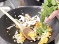 Zander-Gemüse-Pfanne Zubereitung Schritt 9 Zander-Gemüse-Pfanne Zubereitung Schritt 9