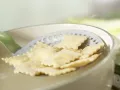 Ziegenfrischkäse-Ravioli Zubereitung Schritt 11 Ziegenfrischkäse-Ravioli Zubereitung Schritt 11