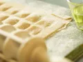 Ziegenfrischkäse-Ravioli Zubereitung Schritt 7 Ziegenfrischkäse-Ravioli Zubereitung Schritt 7